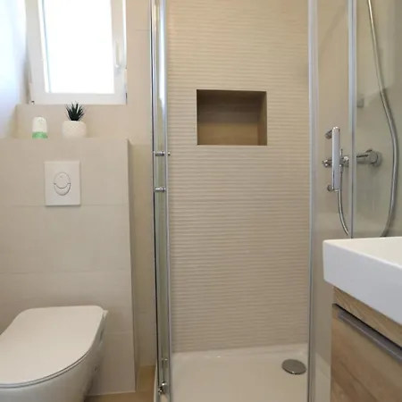Rosa Mystica Apartment *