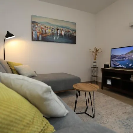 Rosa Mystica Apartment